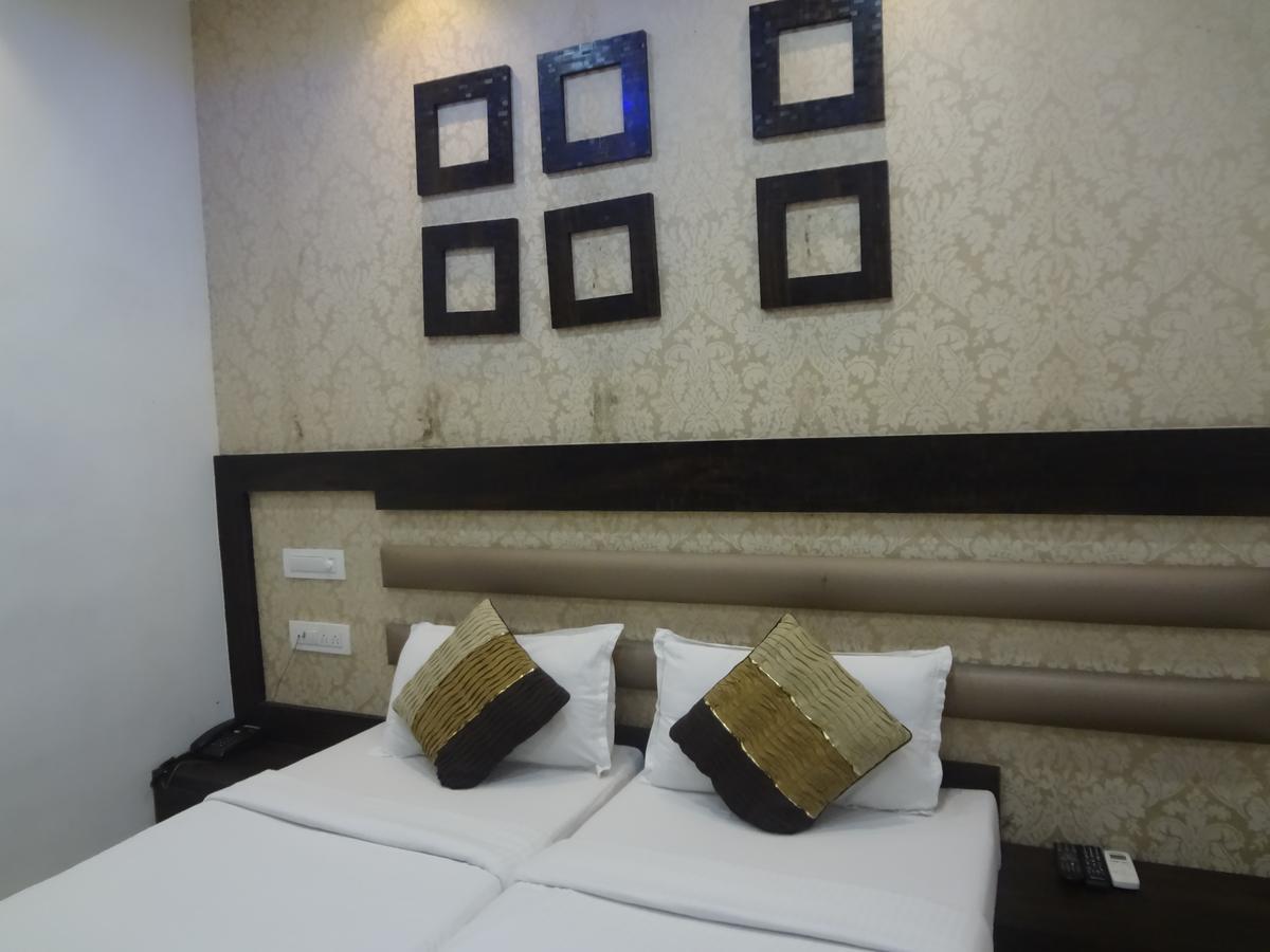 Hotel Modern Mumbai Kültér fotó